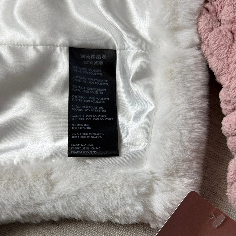 BHLDN White Faux Fur Bolero Cape Fluffy - Picture 4 of 5